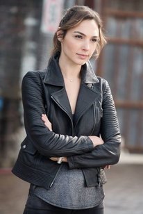 GiseleYasharProfileImage.jpg