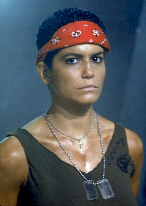 Vasquez-Aliens-movie-Jenette-Goldstein.jpg